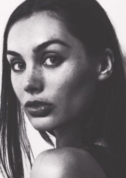Poppy Corby-Tuech photo