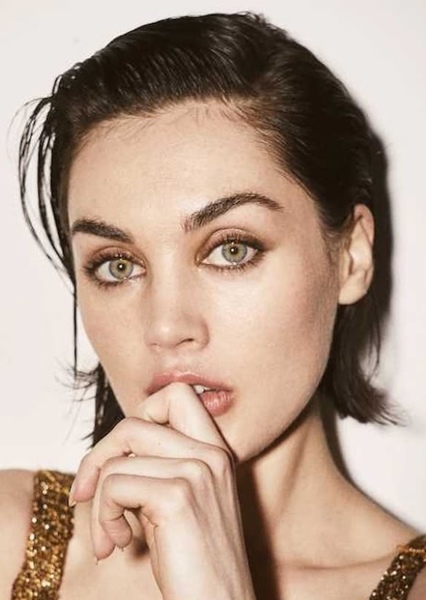 Poppy Corby-Tuech photo