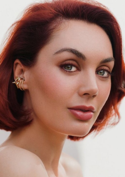 Poppy Corby-Tuech photo