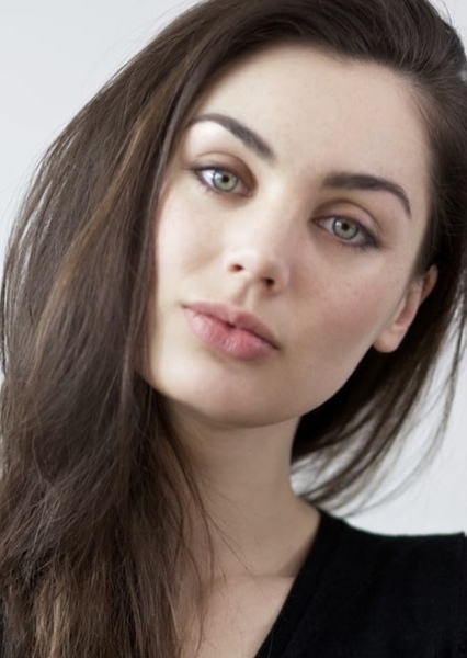 Poppy Corby-Tuech photo