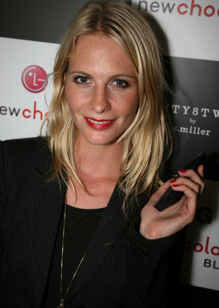 Poppy Delevingne photo