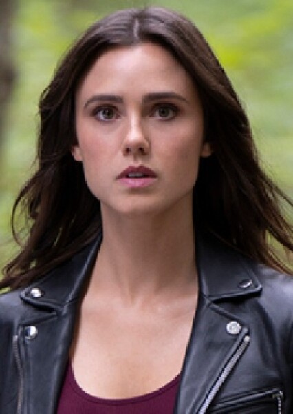 Poppy Drayton photo