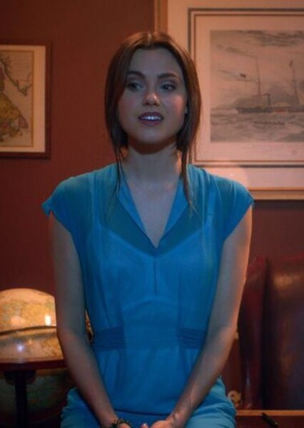 Poppy Drayton photo
