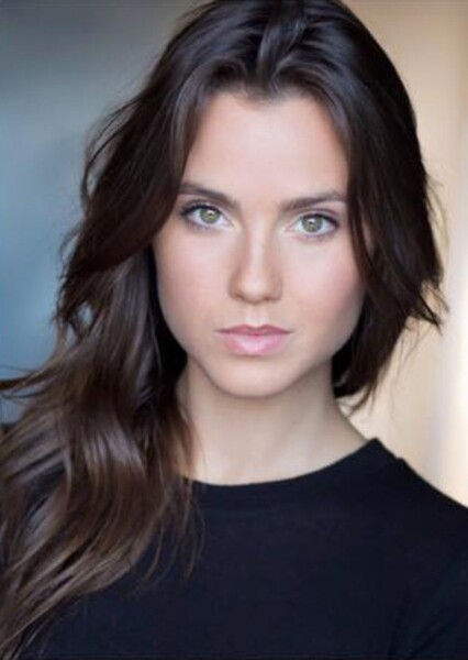 Poppy Drayton photo