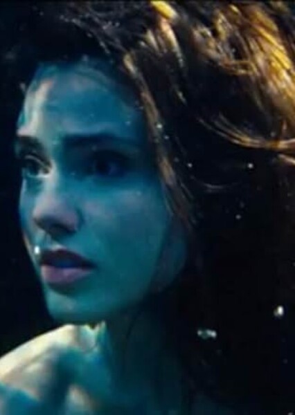 Poppy Drayton photo