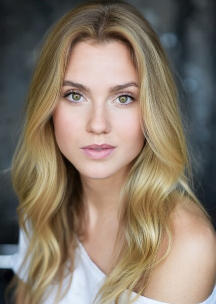 Poppy Drayton photo