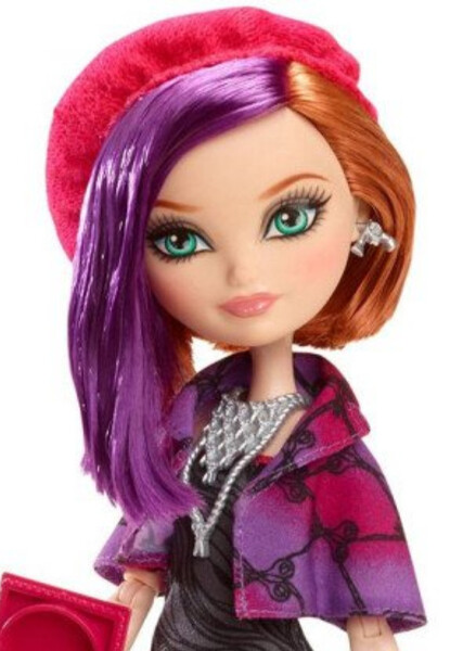 Poppy O'Hair photo