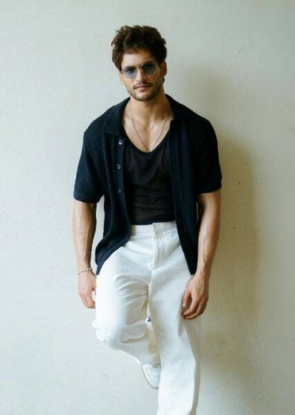 Prem Parija photo