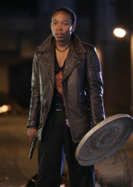 Presley Chweneyagae photo