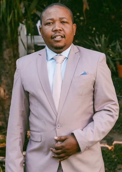 Presley Chweneyagae photo