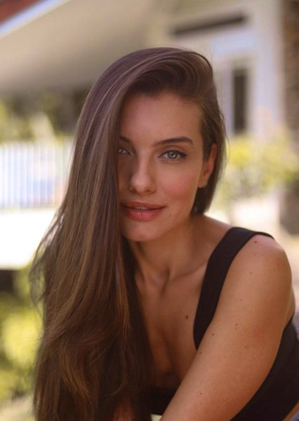Priscila Buiar photo