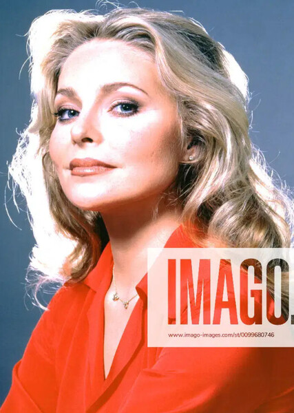 Priscilla Barnes photo