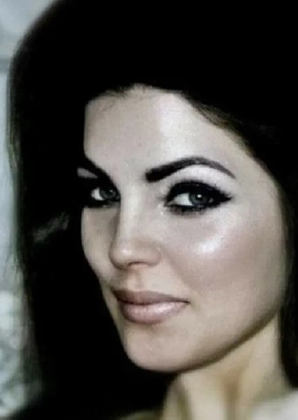 Priscilla Presley