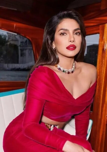 Priyanka Chopra Jonas photo