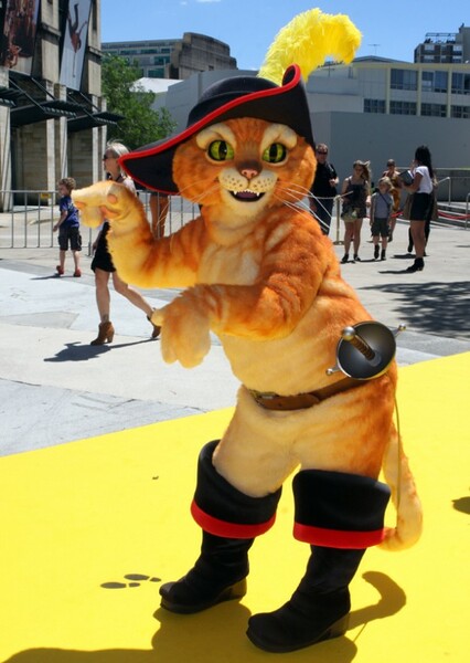 Puss in Boots (Character)
