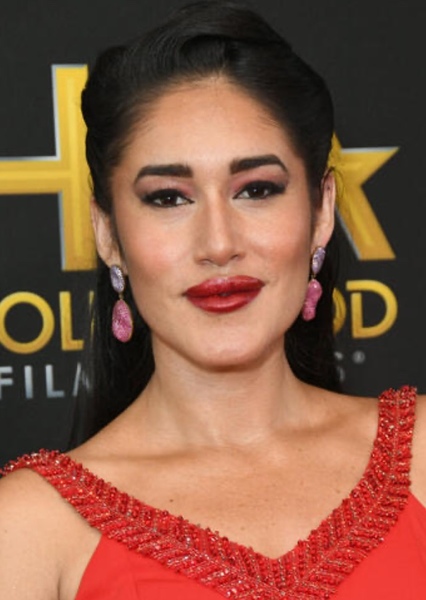 Q'orianka Kilcher photo