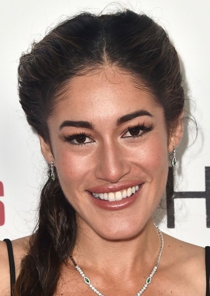 Q'orianka Kilcher photo