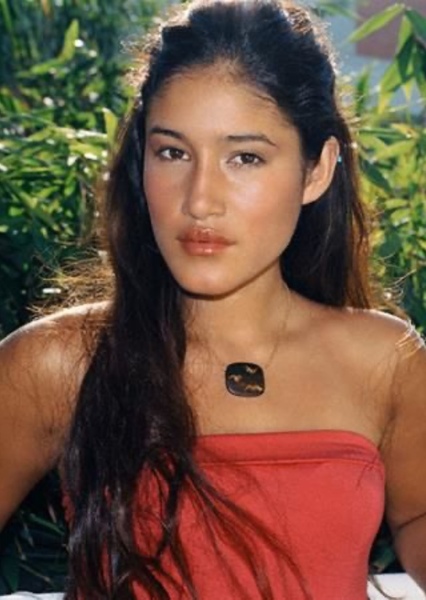 Q'orianka Kilcher photo