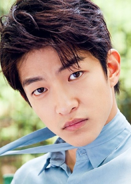 Qu Chuxiao photo