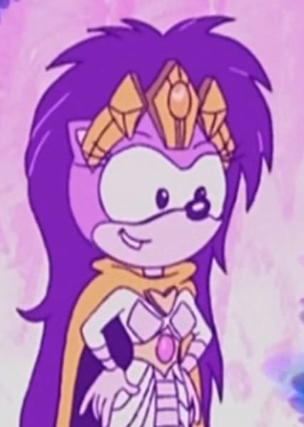 Queen Aleena Hedgehog photo