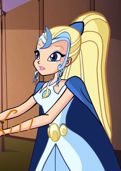 Queen Luna (Winx Club) photo