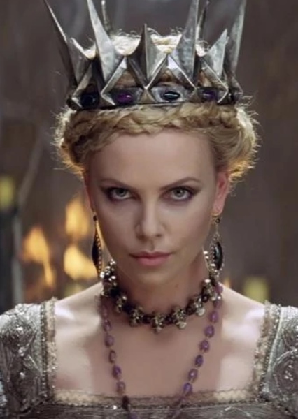 Queen Ravenna photo