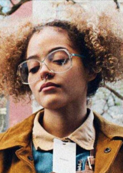 Quintessa Swindell photo