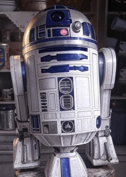 R2D2