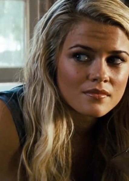 Rachael Taylor photo
