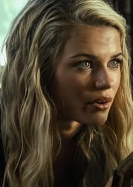 Rachael Taylor photo