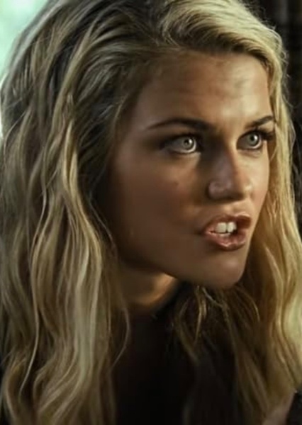 Rachael Taylor photo
