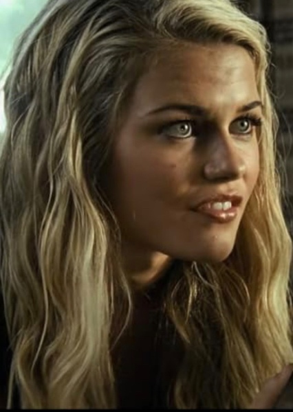 Rachael Taylor photo
