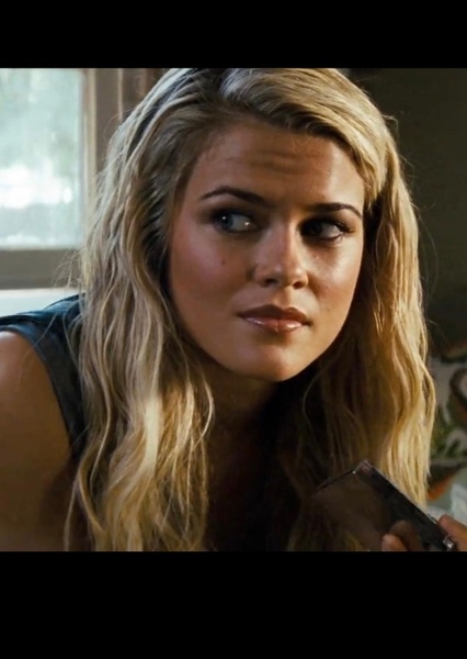 Rachael Taylor photo