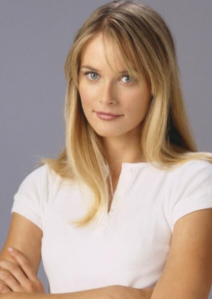 Rachel Blanchard photo