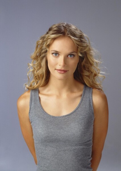 Rachel Blanchard photo