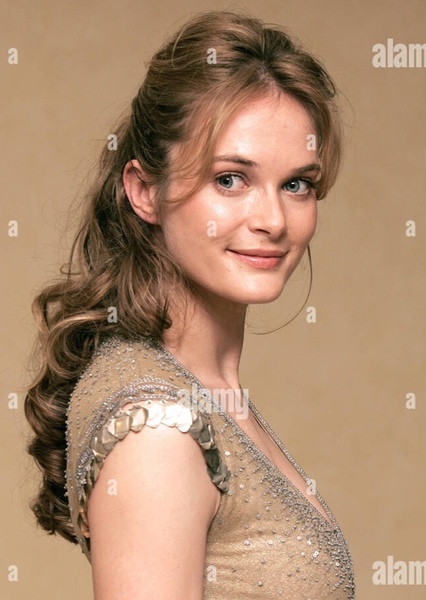Rachel Blanchard photo