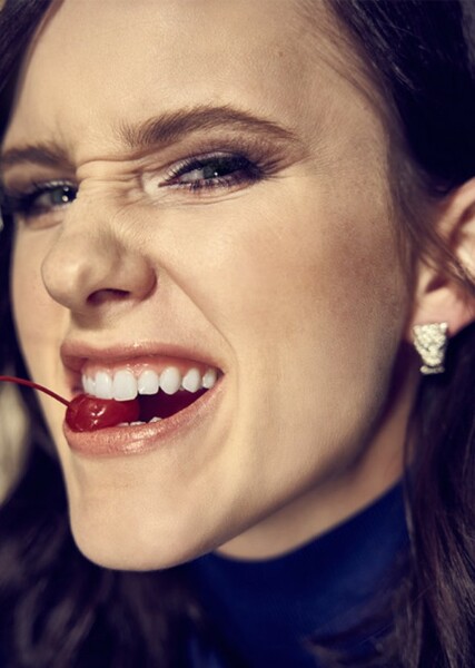 Rachel Brosnahan photo