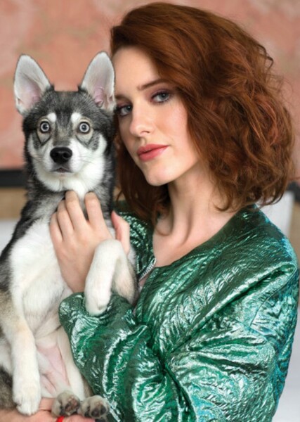 Rachel Brosnahan photo