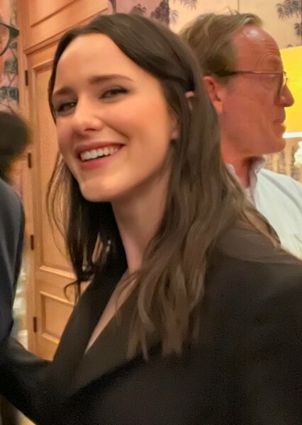 Rachel Brosnahan photo