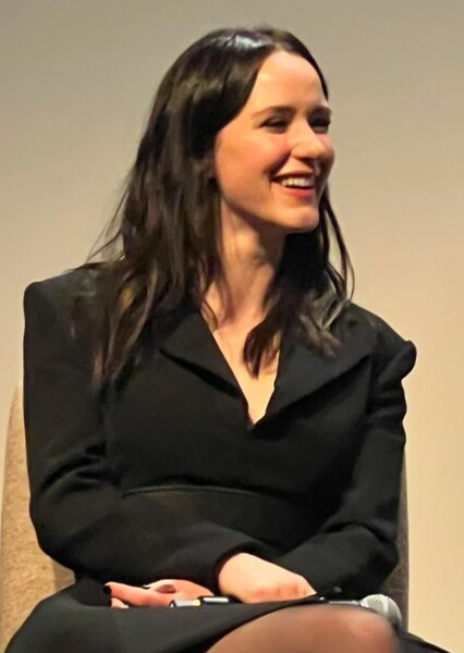 Rachel Brosnahan photo