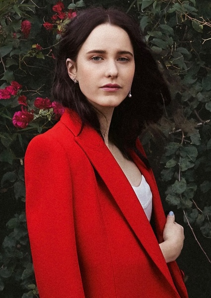Rachel Brosnahan photo