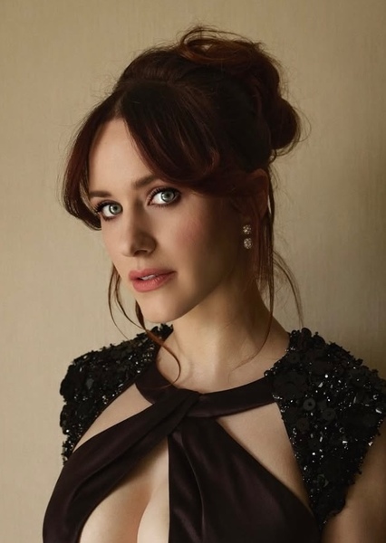 Rachel Brosnahan photo