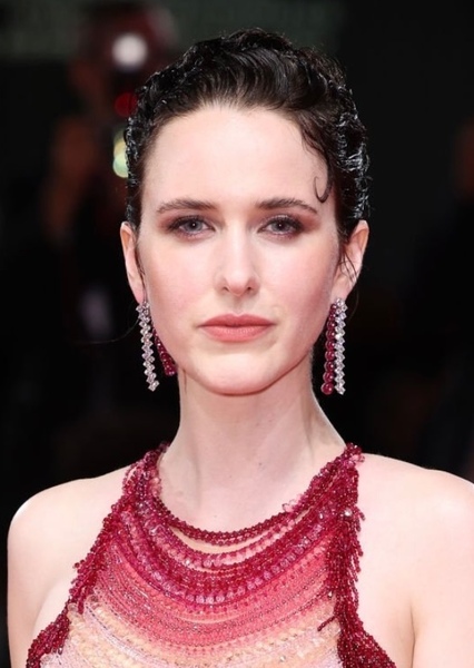 Rachel Brosnahan photo