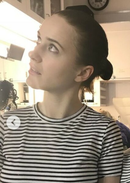 Rachel Brosnahan photo