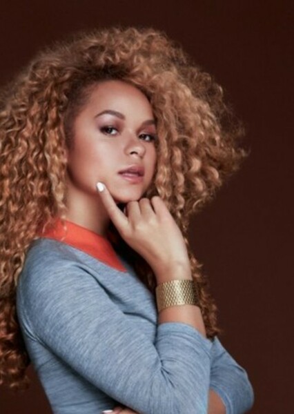 Rachel Crow photo