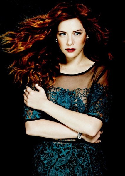 Rachelle Lefevre photo