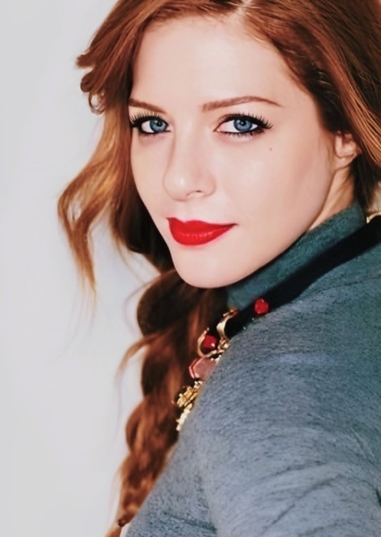 Rachelle Lefevre photo
