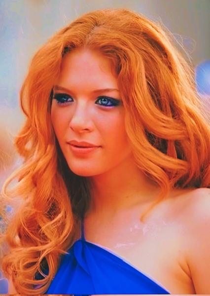Rachelle Lefevre photo