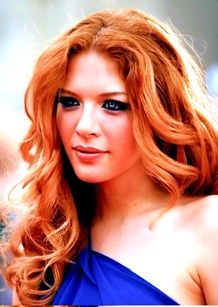 Rachelle Lefevre photo