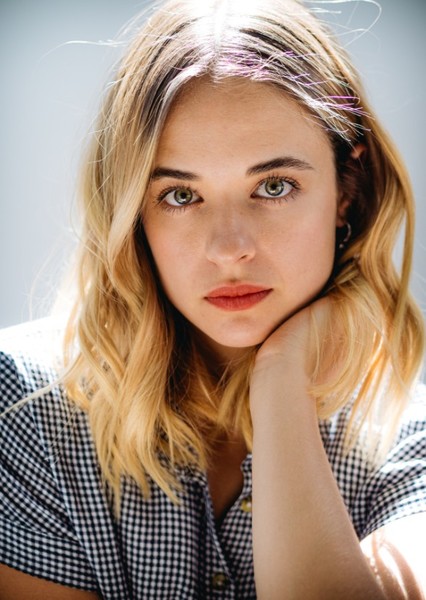 Raechelle Banno